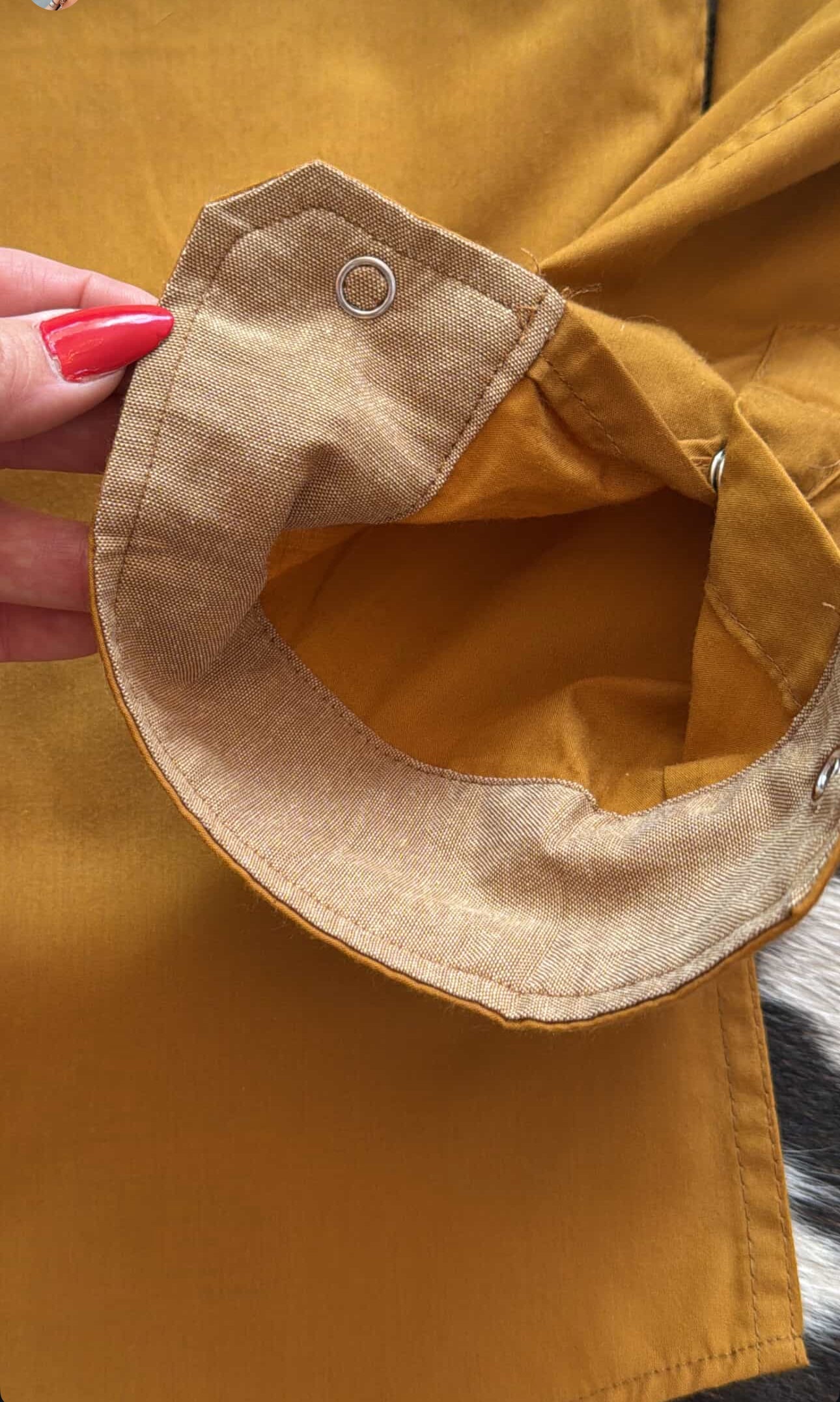 Men’s NWT Pearly Snap, Honey Mustard Yellow, Outlander, Sz L