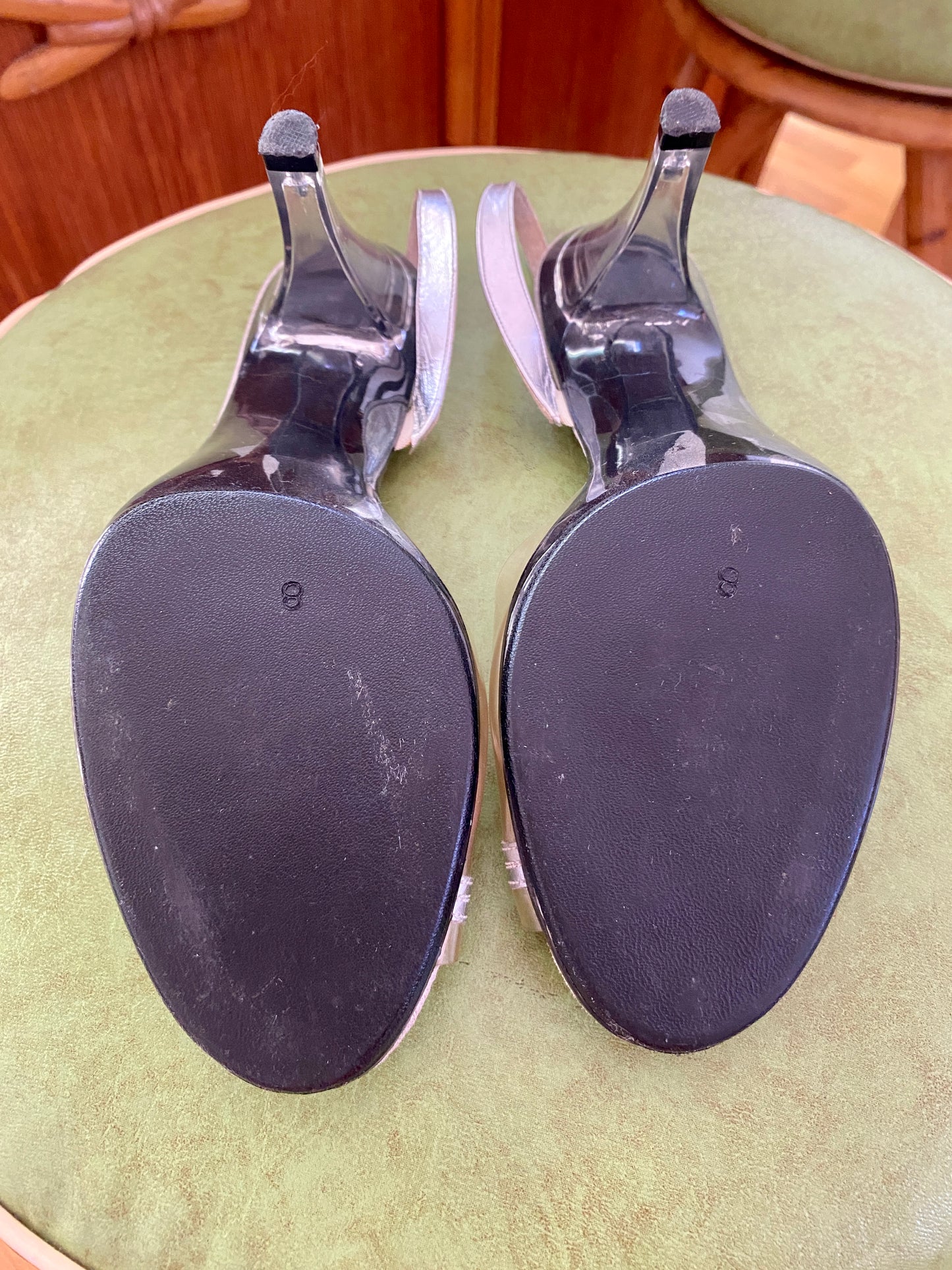1950's Vintage Lucite Heels by Onex | Clear | Size 7.5 | Silver, Brown | Slingback