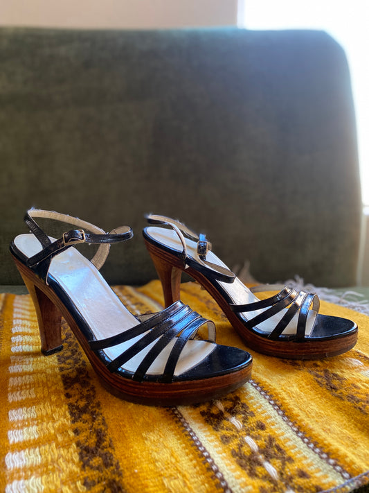 1970's Vintage High Heels | Platform Wood, Patent leather | Size 8 Narrow | Black