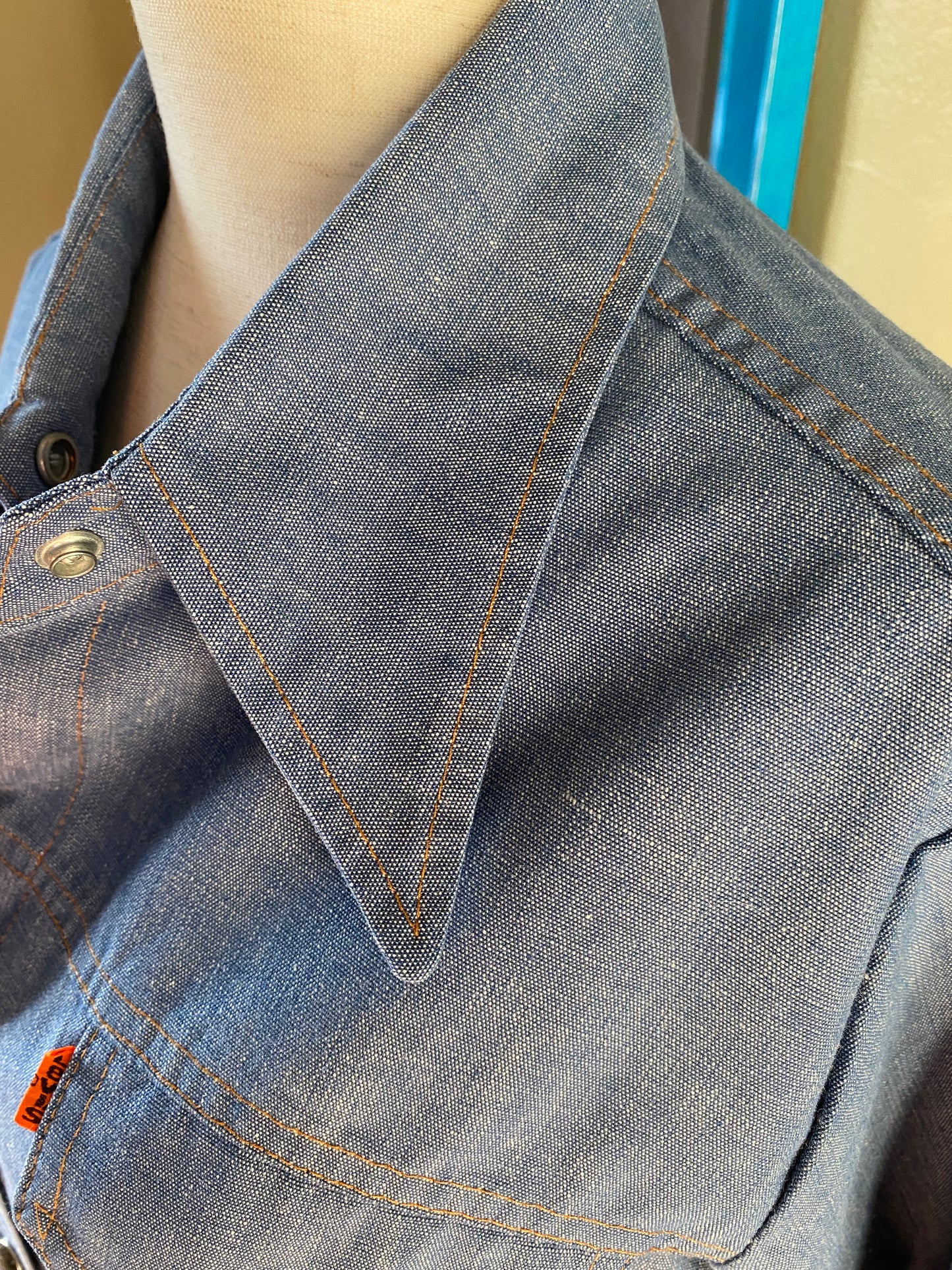 Vintage Orange Tab Levi’s Chambray Jean Jacket, 1970s | Womens M