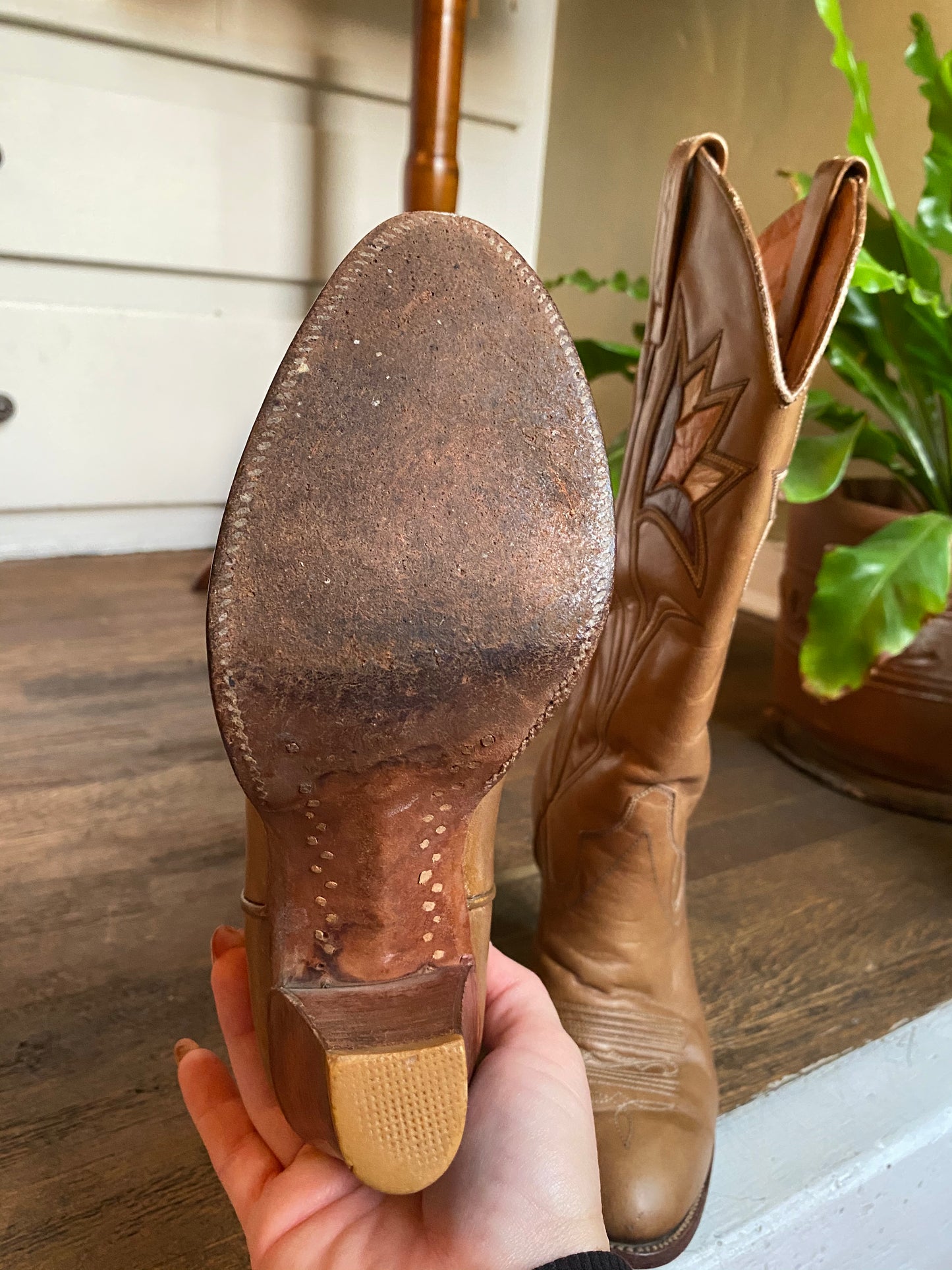 Vintage Dan Post Heeled Western Cowgirl Boots | Mid-Calf | Womens 5M
