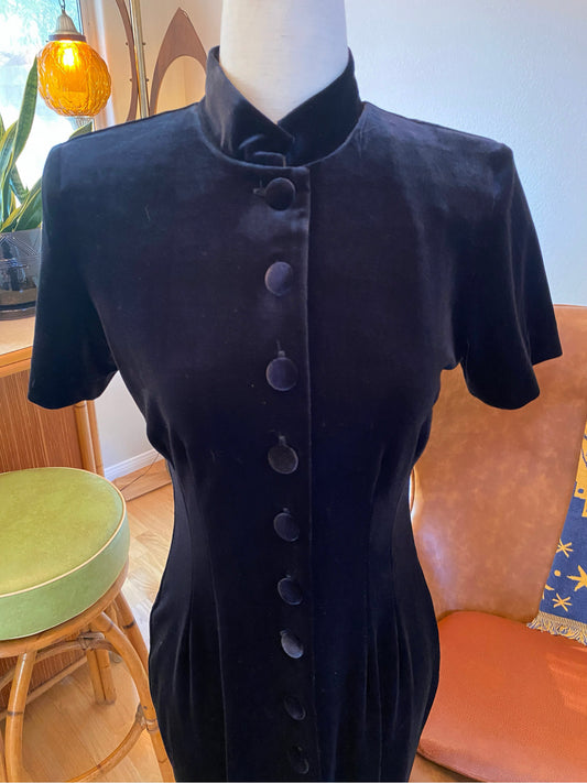 Vintage Velvet Button Up Cocktail Dress, 90’s J.  Stevens by Carol Escritor, Inky Black, Vampy Vixen, Gothic, Pinup | Ultra Stretch, Sz 4