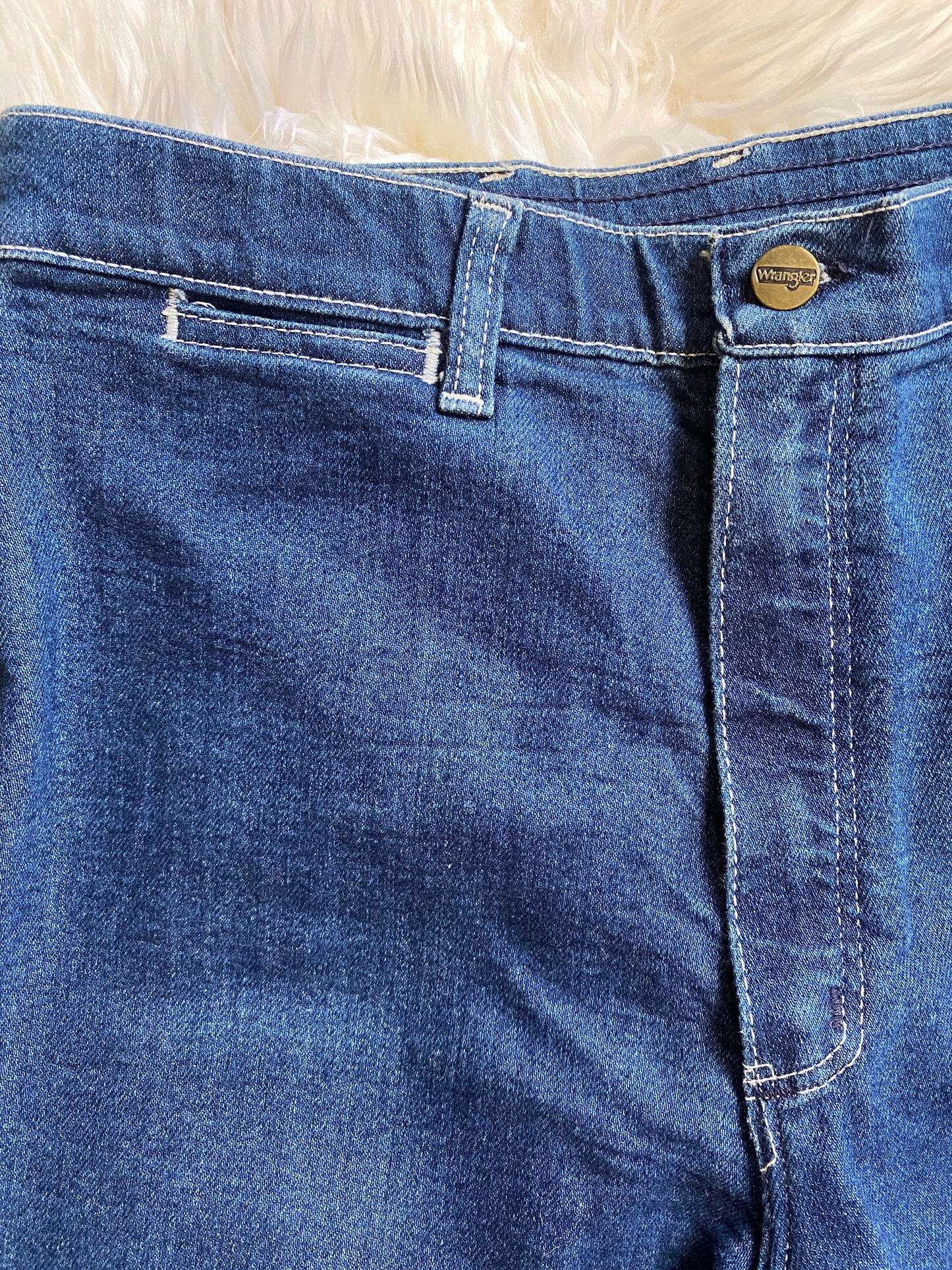 Vintage High-Waist Wrangler Jeans | Back Stitch Detail, Wide Leg, Red White & Blue | 12