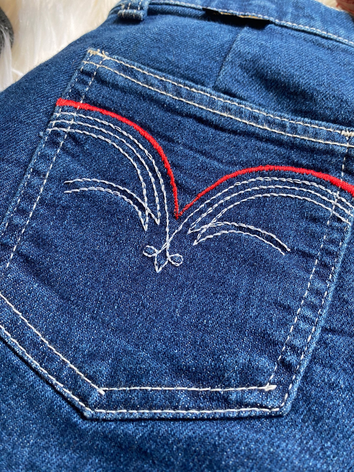 Vintage High-Waist Wrangler Jeans | Back Stitch Detail, Wide Leg, Red White & Blue | 12