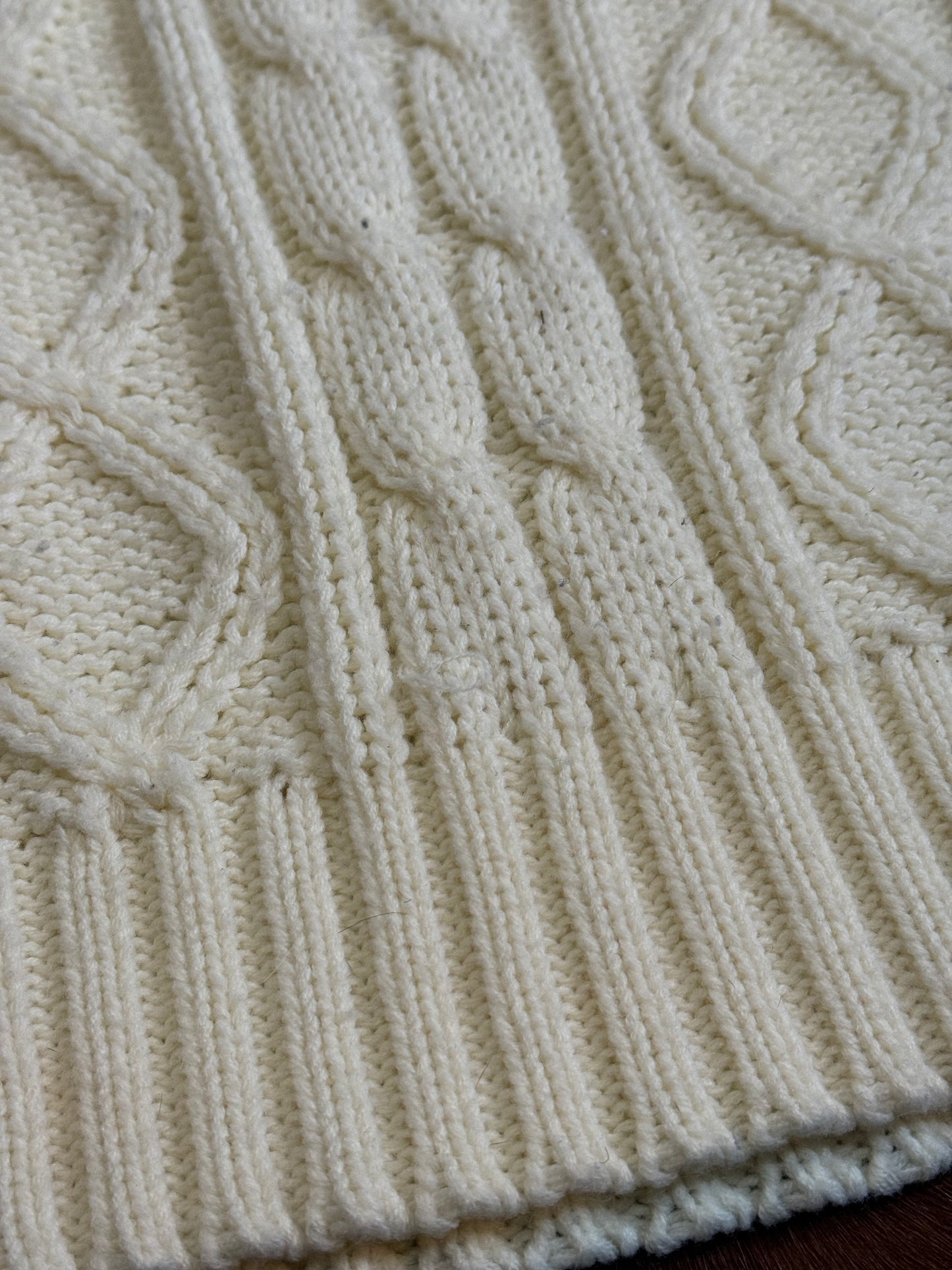 Vintage Cable Knit Sweater, 1970’s 1980’s Ivory, Cream, Montgomery Ward, Sz M/L